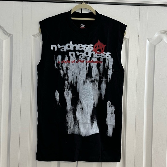 WORKS OF MADNESS Corrupt Madness Sleeveless Tee - Color Black - Size M - Picture 1 of 4